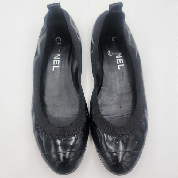 Chanel Black Patent Leather Ballet Flats EU 35.5 Italy Slip On Read Description